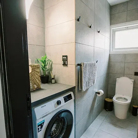 2bedroom Amalfi Blue In - 10min Walk To The شقة
